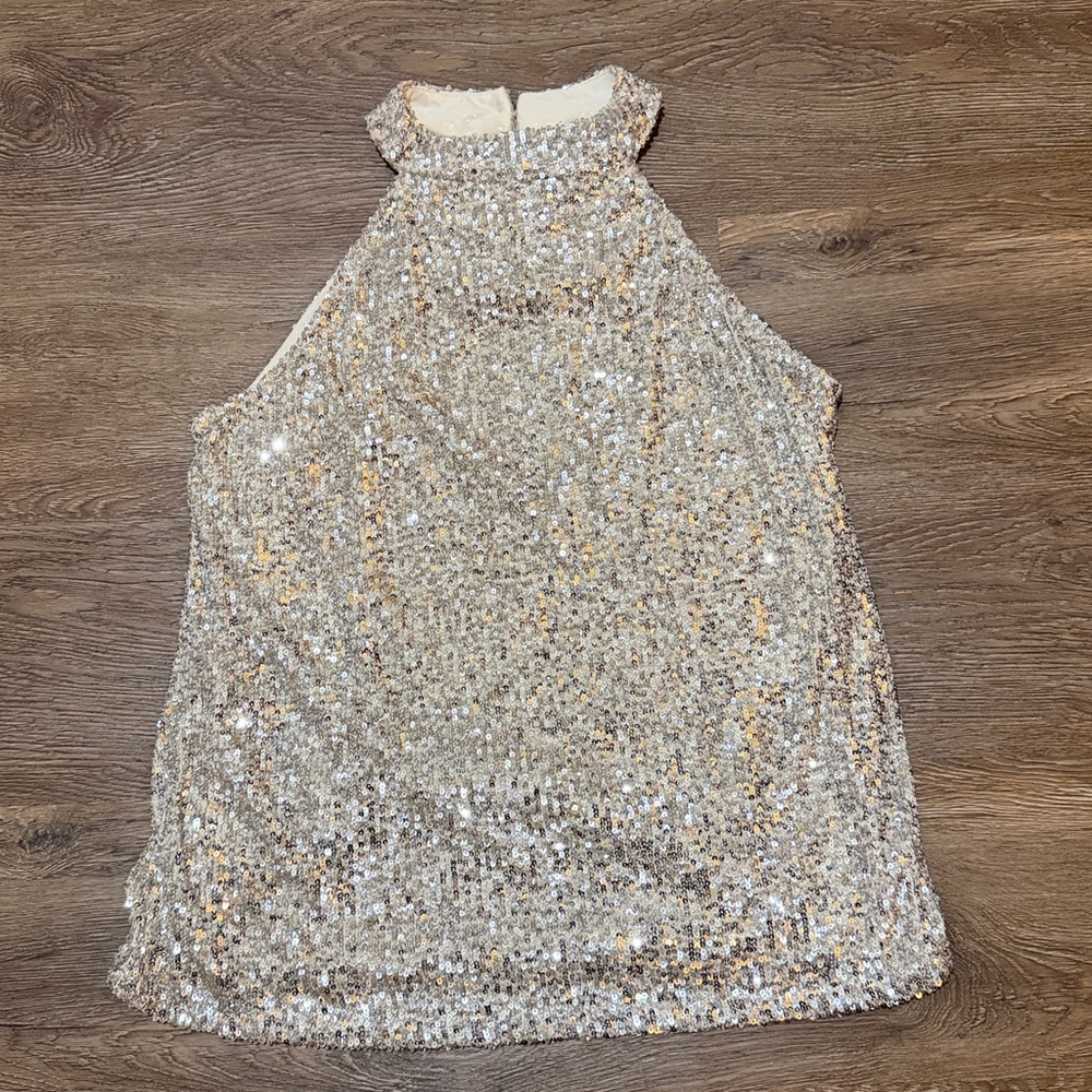 Cable & Gauge Shimmering Silver Sequin Blouse - Picture 2 of 6